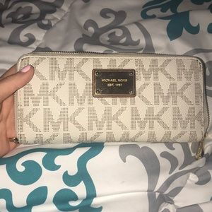 Michael Kors wallet